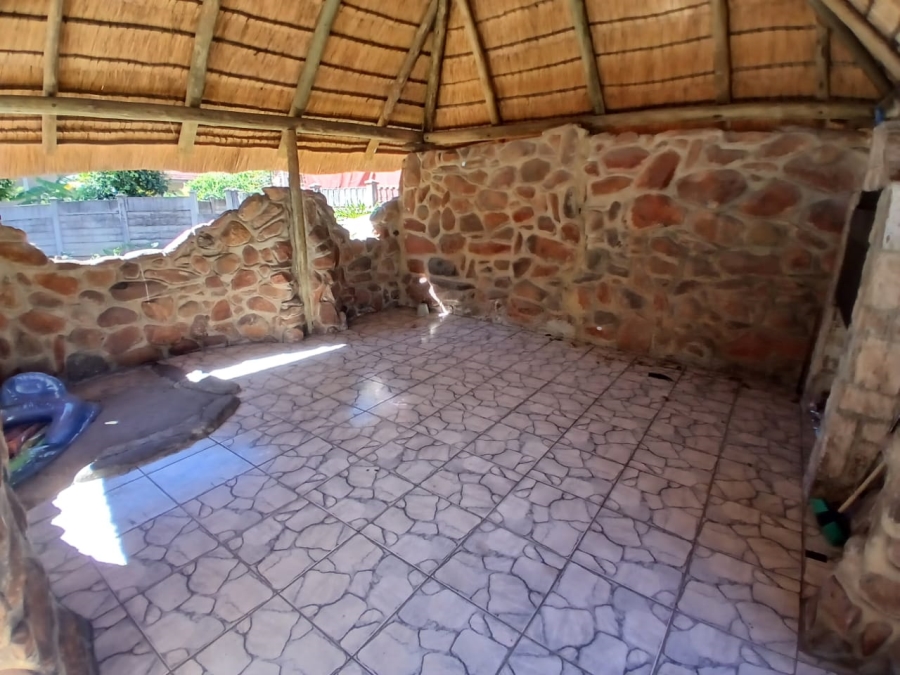 4 Bedroom Property for Sale in Bodorp North West